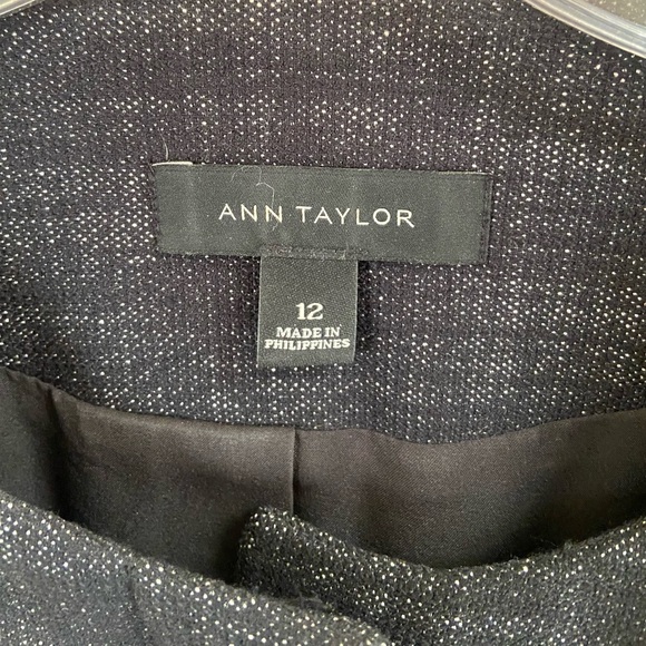 Ann Taylor Women's Charcoal Gray Blazer - Picture 3 of 8
